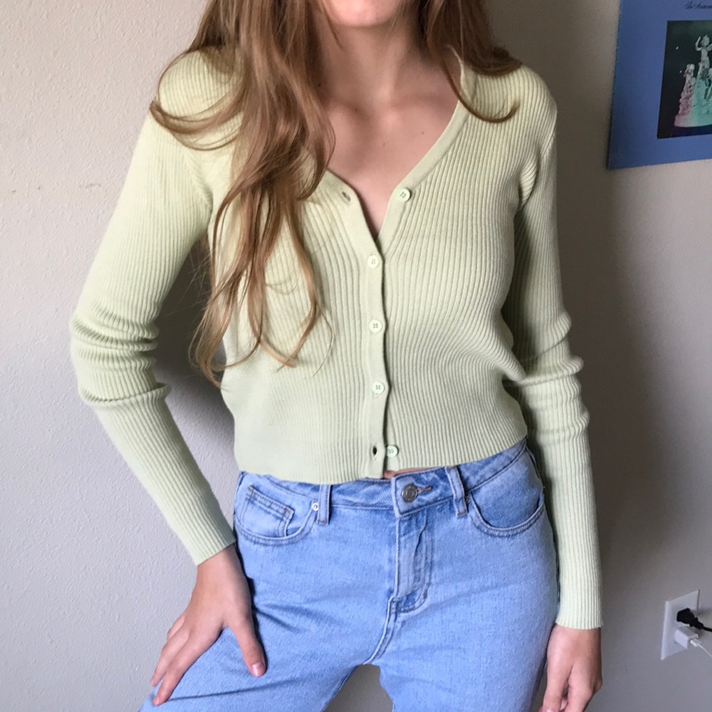 brandy melville mint green top 💚